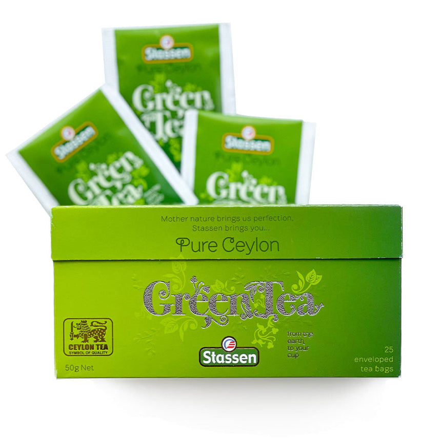 Opakowanie herbaty zielonej Stassen Green Tea otwarte, widoczne saszetki.