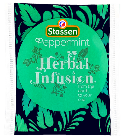 Saszetka herbaty ziołowej Stassen Peppermint Herbal Infusion w zielonej oprawie.
