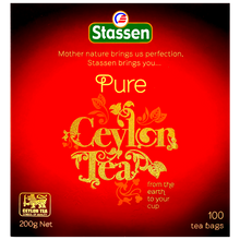 Pudełko herbaty Stassen Pure Ceylon Tea w czerwonej eleganckiej szacie graficznej