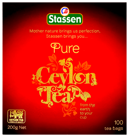 Pudełko herbaty Stassen Pure Ceylon Tea w czerwonej eleganckiej szacie graficznej