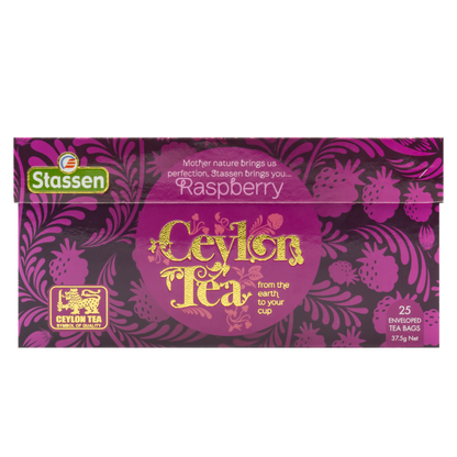 Opakowanie frontowe Stassen Raspberry Ceylon Tea – intensywnie malinowe pudełko z napisem Ceylon Tea.