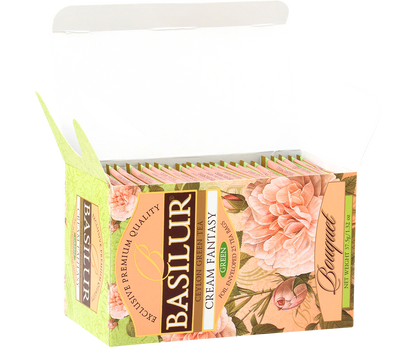 Otwarte pudełko herbaty Basilur Cream Fantasy z kopertami herbaty.