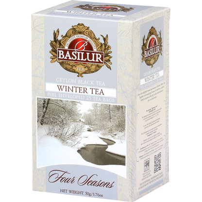 Pudełko Basilur Winter Tea ustawione pod kątem, z widocznym frontem i bocznym okienkiem