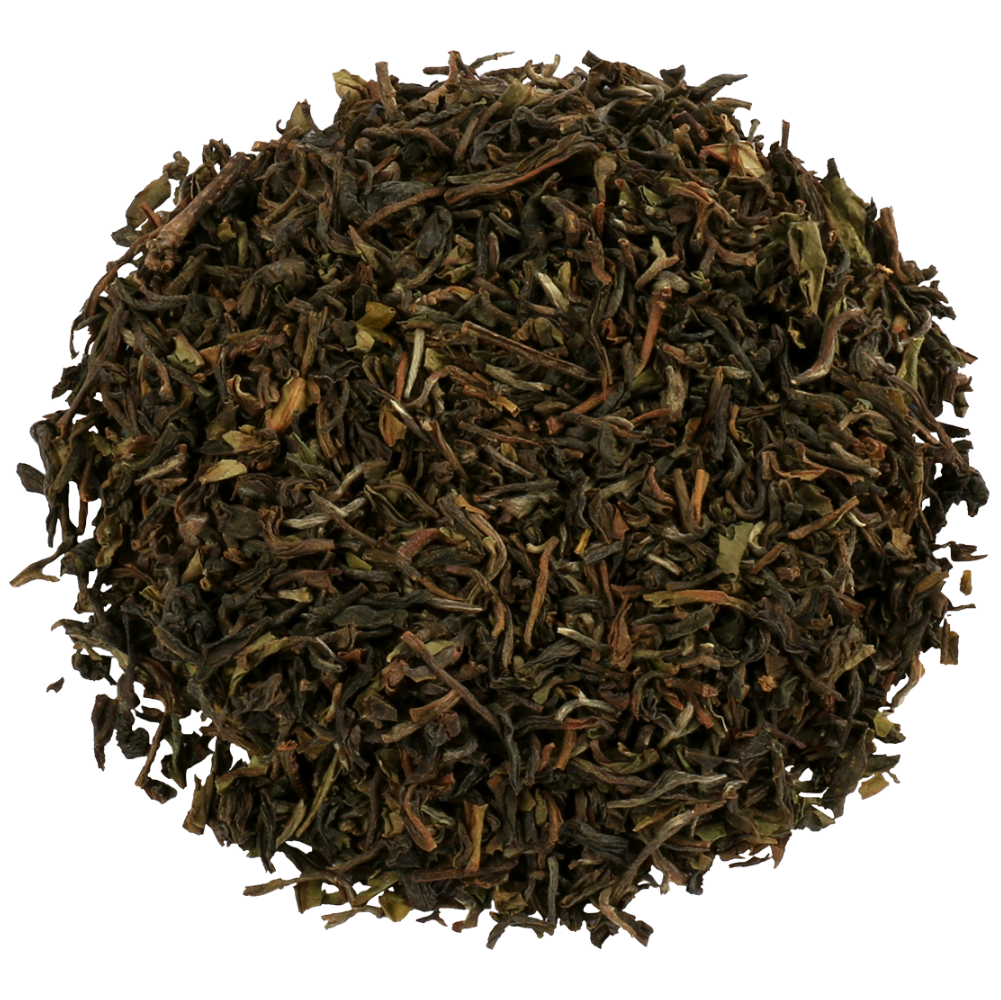 Suszone liście herbaty czarnej Darjeeling Basilur w zbliżeniu.