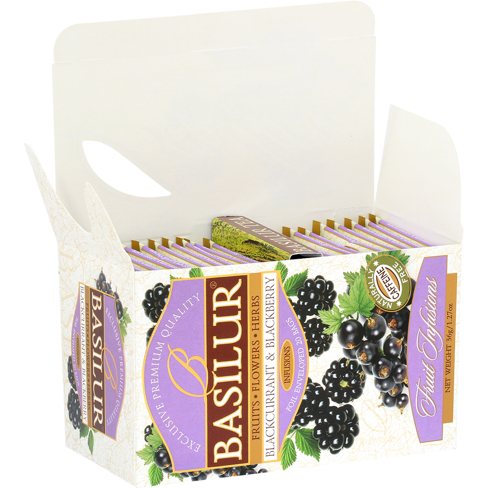 Otwarte opakowanie Basilur Blackcurrant & Blackberry z kopertkami herbat owocowych.