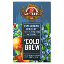 Przód opakowania Basilur Cold Brew Pomegranate Blueberry, owocowa herbata bez kofeiny z granatem i borówką.