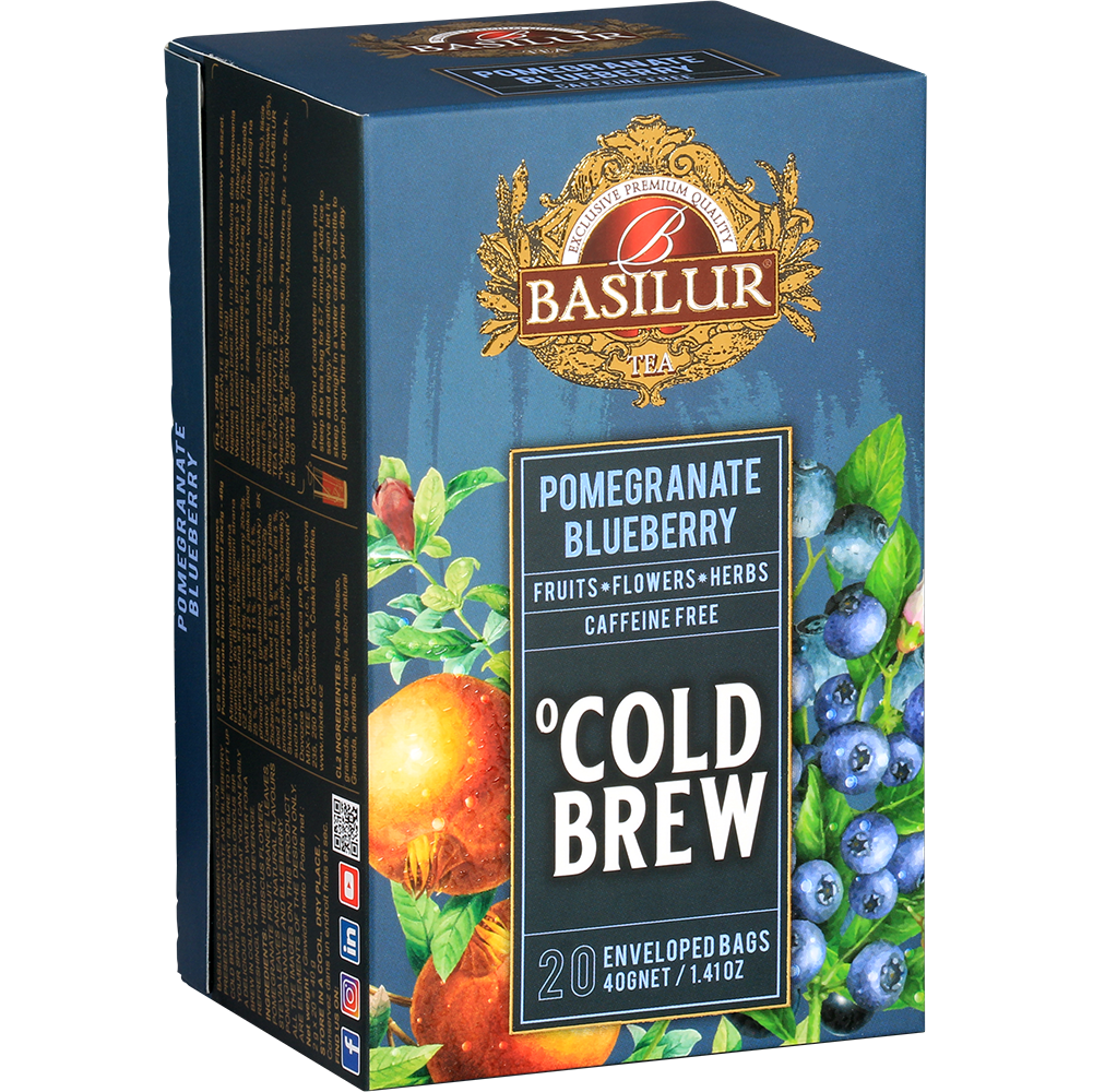 Pudełko Basilur Cold Brew Pomegranate Blueberry w perspektywie, orzeźwiająca herbata z owoców i ziół.