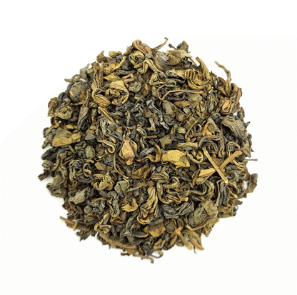 Susz zielonej herbaty Kingsleaf Imperial Green w zbliżeniu – naturalne liście herbaciane wysokiej jakości.