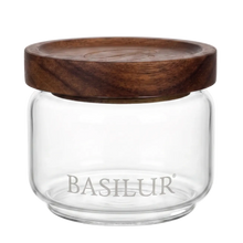Szklany słoik Basilur Glass Jar 320 ml z logo marki szczelny pojemnik na herbatę liściastą